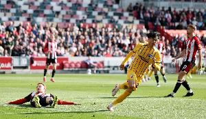 记者：三笘薰在布莱顿很开心，但还没开始谈续约&合同剩两年