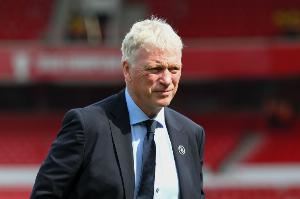 夏窗至今引进4人，莫耶斯：关窗前还要继续签，右翼球员优先考虑