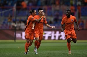 轰出穿云箭！罗竞：面对旧主肯定想好好踢，击败三镇我们重拾信心