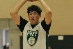 巩晓彬儿子！媒体人：旅美高四球员巩俊彤转学至Fairmont Prep