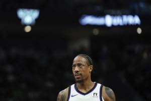 RJ-巴雷特：小时候看德罗赞的比赛 我曾想要像他一样打球