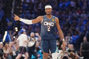 雷霆15胜1负&场均净胜15.4分 均为73胜勇士后的NBA最佳开季表现